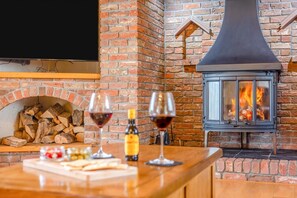 Interior - 4 Bed in Talybont (oc-y32384) (Tal-y-bont)