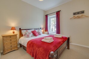 Iron/ironing board, travel crib, free WiFi, bed sheets - 4 Bed in Buxton (oc-dcjar) (Tideswell)