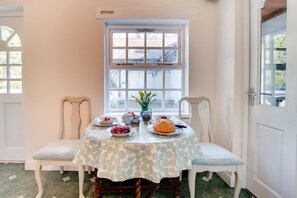 Dining - 2 Bed in Whitby (oc-wa032) (Grosmont)