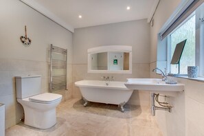 Towels - 1 Bed in Whitby (oc-wa031) (Grosmont)