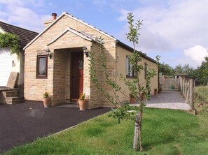 Exterior - 1 Bed in Chesterfield (oc-dcelm) (England)