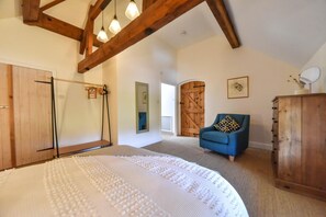 Travel cot, free WiFi, bed sheets - 2 Bed in Ashbourne (oc-dcbob) (Kniveton)