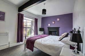 Bügeleisen/Bügelbrett, kostenloses WLAN, Bettwäsche