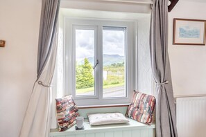 Interior - 2 Bed in Troutbeck (oc-s32564) (Hutton)