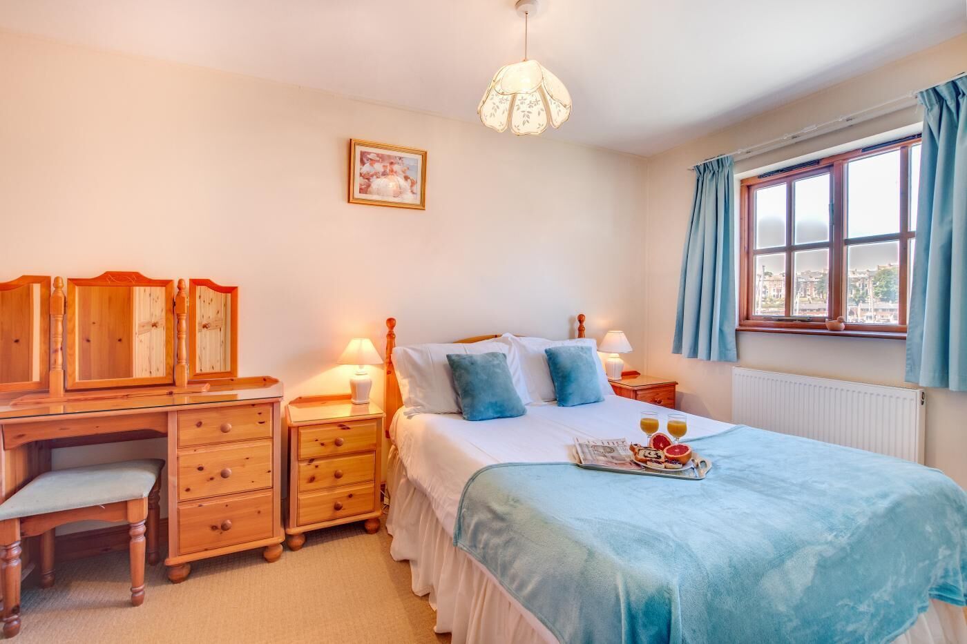 Iron/ironing board, free WiFi