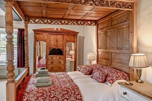 Fer et planche à repasser, Wi-Fi gratuit, draps fournis