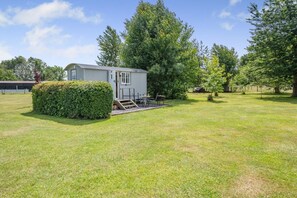 Exterior - 1 Bed in Barsham (oc-t32506) (Barsham)