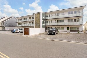 Exterior - 3 Bed in Saundersfoot (oc-pw230) (Saundersfoot)