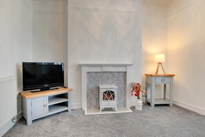 Interior - 1 Bed in Mumbles (oc-hh72) (The Mumbles)