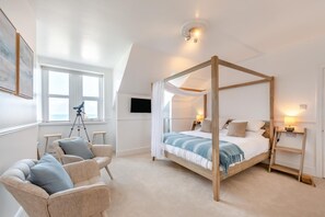 Bügeleisen/Bügelbrett, Reisekinderbett, kostenloses WLAN, Bettwäsche