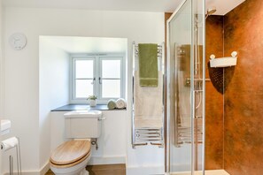 Towels - 1 Bed in Brendon (oc-b32441) (Brendon)
