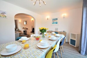Dining - 4 Bed in Padstow (oc-p00184) (Padstow)