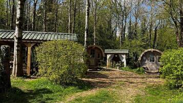 Enceinte de lâhĂ©bergement