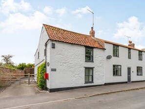 Exterior - 1 Bed in Middleton On The Wolds (oc-t32420) (Middleton-on-the-Wolds)