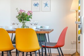 Dining - 3 Bed in Padstow (oc-p00878) (Padstow)