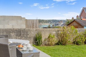 Outdoor dining - 3 Bed in Padstow (oc-p00878) (Padstow)