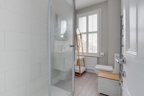 Hair dryer, towels - 5 Bed in Southwold (oc-tlw) (Southwold)