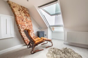 Interior - 5 Bed in Southwold (oc-tlw) (Southwold)