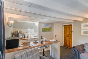 Interior - 1 Bed in Middleton On The Wolds (oc-t32420) (Middleton-on-the-Wolds)