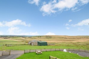 Property grounds - 1 Bed in Powburn (oc-gd1919) (South Yearle)