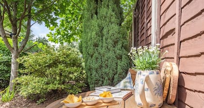 1 Bed in Lawnhead (oc-w32576)