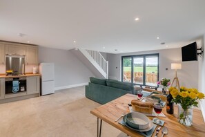 Interior - 1 Bed in Marishes (oc-l32536) (Marishes)