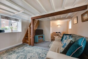 TV, fireplace - 1 Bed in Bodham (oc-2141) (Bodham)