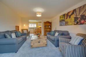 TV - 3 Bed in Mundesley (oc-2146) (Mundesley)