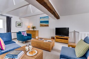 TV - 3 Bed in Marazion (oc-p00904) (Marazion)