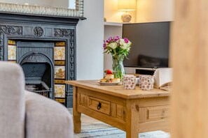 Interior - 3 Bed in Padstow (oc-p00455) (Padstow)