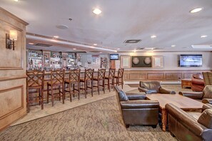 Bar (on property) - Studio with Mountain Decor and Great Balcony Views (Breckenridge)