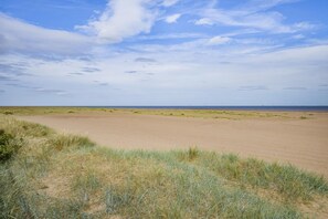 Beach - 3 Bed in Skegness (oc-b32409) (Skegness)