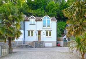 Exterior - 2 Bed in Wadebridge (oc-p00445) (Little Petherick)