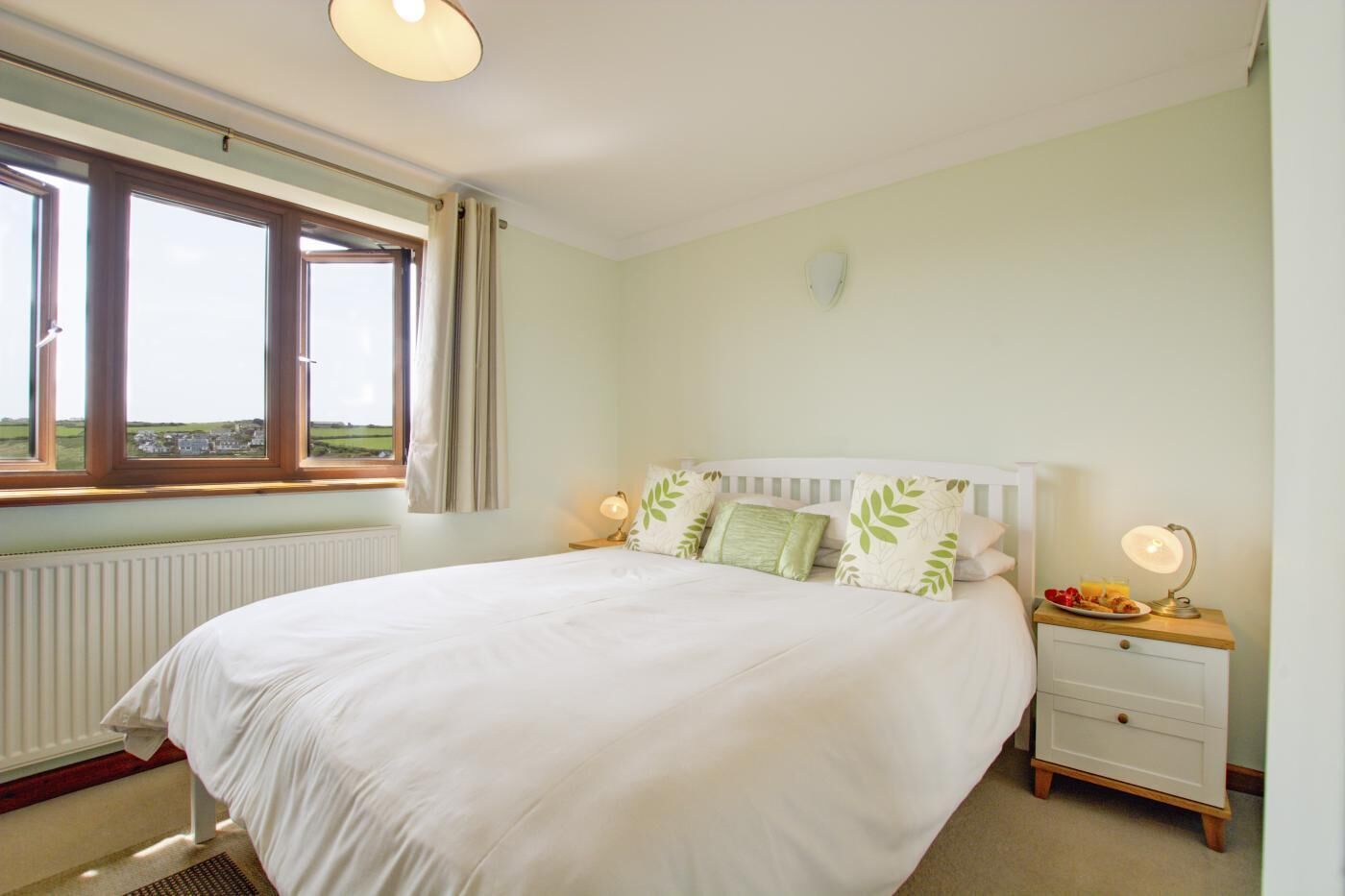 2 chambres, fer et planche à repasser, lit parapluie, Wi-Fi gratuit
