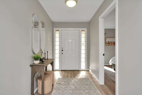 4 BR Luxury Home in Friendswood