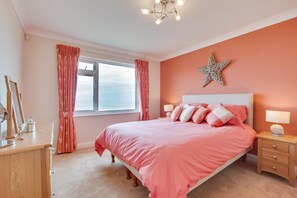 Fer et planche à repasser, Wi-Fi gratuit, draps fournis