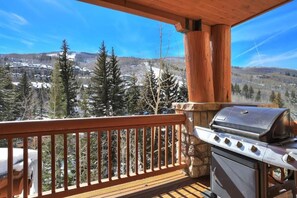 Property grounds - Premium Luxury Condo | Ski-in + Shared Hot Tubs (Avon)