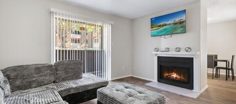 Peaceful 1-bedroom apartment with AC in vibrant Arlington