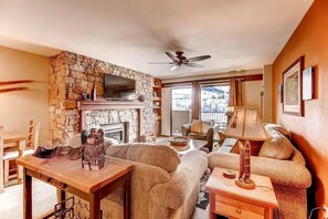 TV, fireplace, DVD player, offices - Deluxe Condo with Fireplace, Balcony, and Kitchen (Avon)