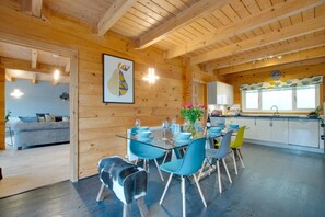 Dining - 4 Bed in Wadebridge (oc-p00066) (Little Petherick)