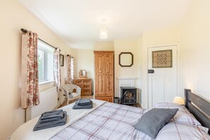 Free WiFi, bed sheets - 3 Bed in Hastings (oc-h32649) (Three Oaks)