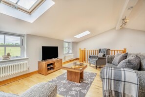 TV - 2 Bed in Crook (oc-s32614) (Crook)