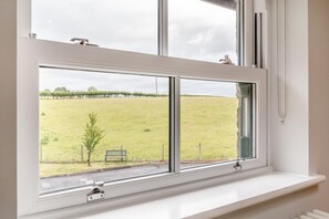 Interior - 2 Bed in Crook (oc-s32614) (Crook)