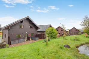 Exterior - 4 Bed in St Columb (oc-p00433) (Winnard's Perch)