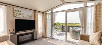 2 Bed in Hendra Croft (oc-h32360)