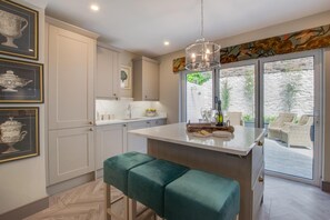 Interior - 2 Bed in Conwy (oc-bow273) (Conwy)