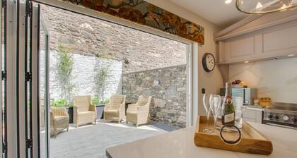 2 Bed in Conwy (oc-bow273)