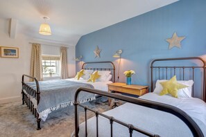 2 Schlafzimmer, Bügeleisen/Bügelbrett, Reisekinderbett, kostenloses WLAN