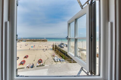 2 Bed in St Ives (oc-pc055a)
