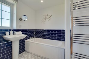 Hair dryer, towels - 5 Bed in Mundesley (oc-2189) (Mundesley)
